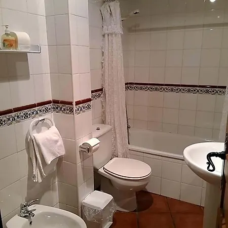Hotel El Mirador Del Parque 3*